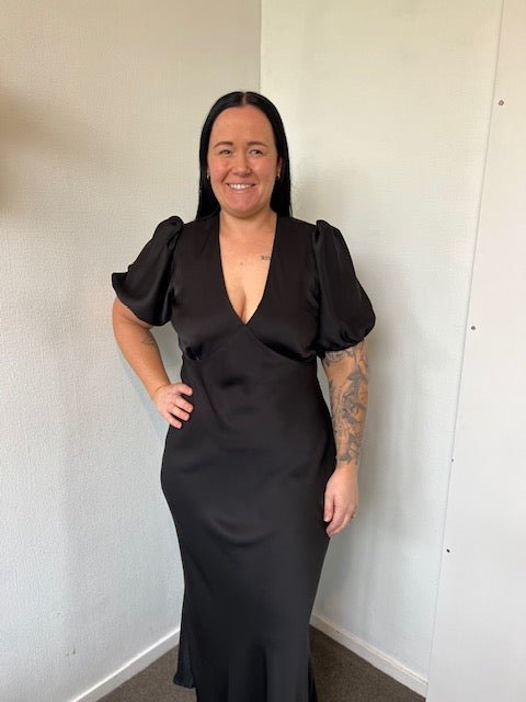 Uma - Rent a Dress with LS